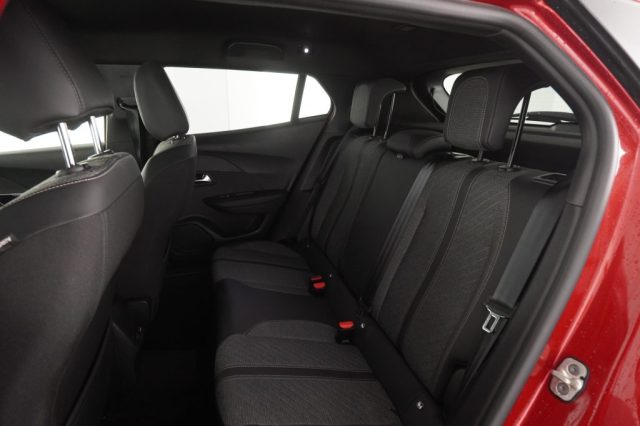 PEUGEOT 2008 usata 9
