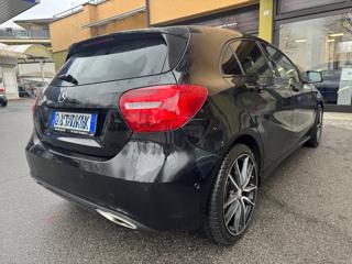 MERCEDES-BENZ A 200 usata, con Chiusura centralizzata