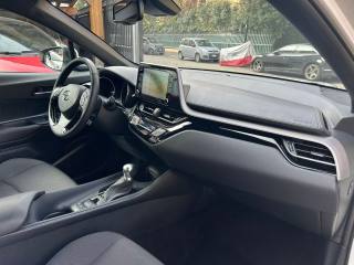 TOYOTA C-HR usata, con Climatizzatore