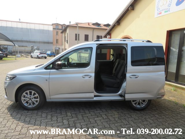 FORD Tourneo Connect usata, con Controllo automatico clima