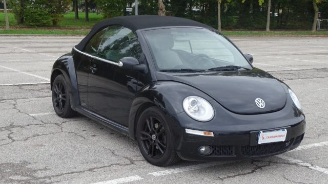 VOLKSWAGEN New Beetle usata, con Airbag