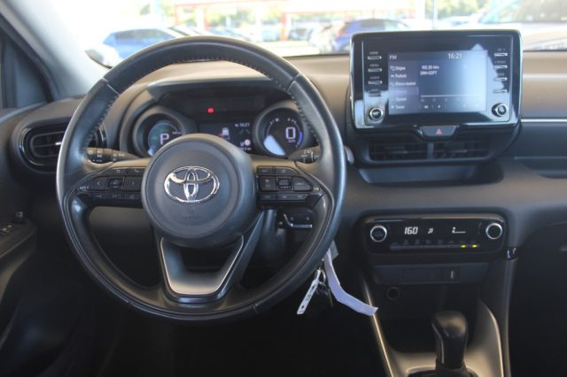 TOYOTA Yaris usata, con Fendinebbia
