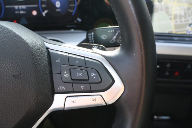VOLKSWAGEN Golf usata, con Bluetooth