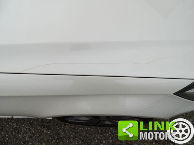MERCEDES-BENZ CLS 250 usata, con Luci diurne