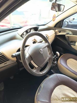 LANCIA Ypsilon usata 21