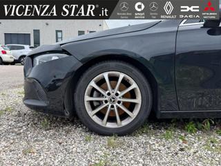 MERCEDES-BENZ A 200 usata, con Airbag
