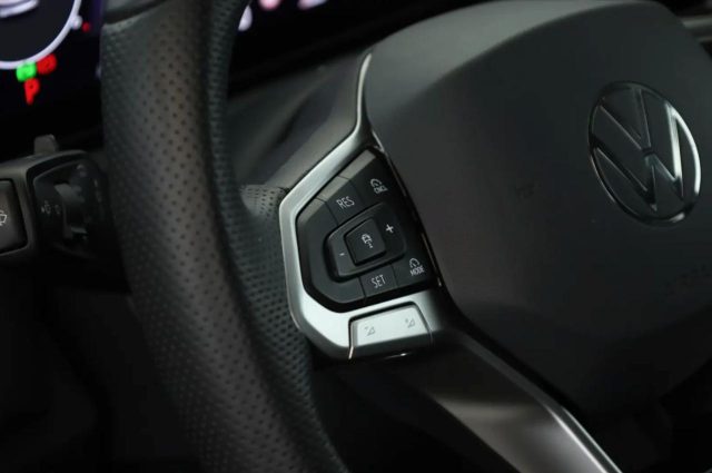 VOLKSWAGEN Tiguan usata, con Sistema di navigazione