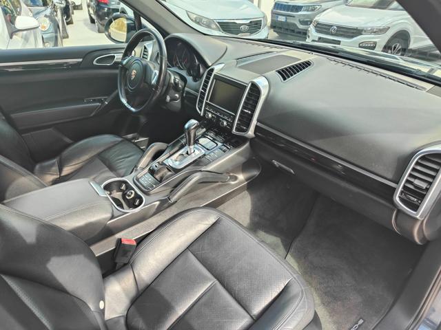 PORSCHE Cayenne usata, con Fendinebbia