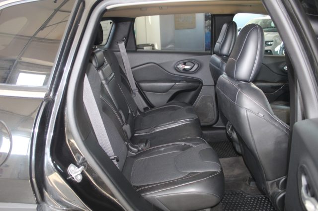 JEEP Cherokee usata, con Chiusura centralizzata