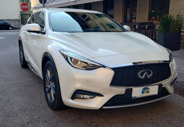 INFINITI Q30 usata, con Antifurto