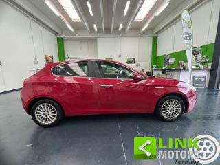 ALFA ROMEO Giulietta usata, con Autoradio