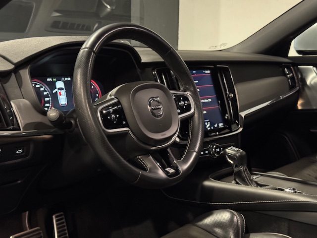 VOLVO V90 usata, con Climatizzatore