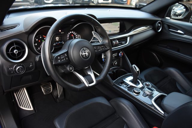 ALFA ROMEO Stelvio usata, con Autoradio