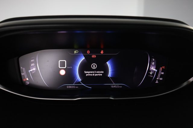 PEUGEOT 3008 usata 6