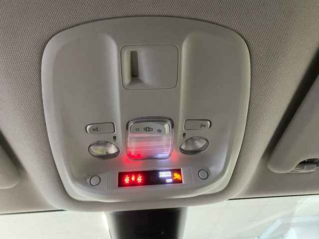 OPEL Zafira Life usata, con Autoradio digitale