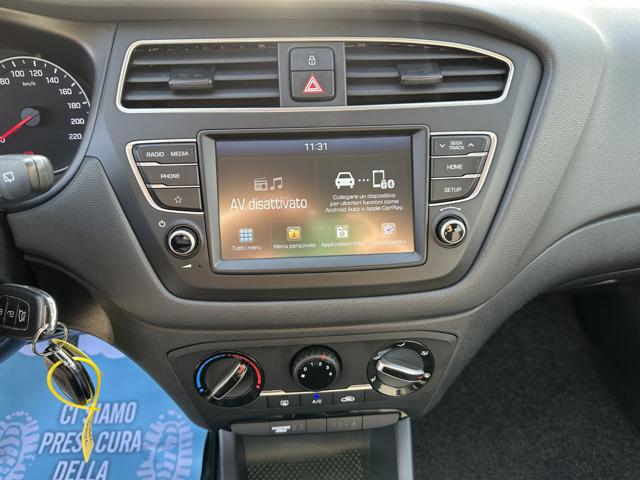 HYUNDAI i20 usata, con Climatizzatore