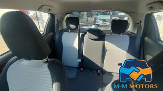 TOYOTA Yaris usata, con Volante in pelle