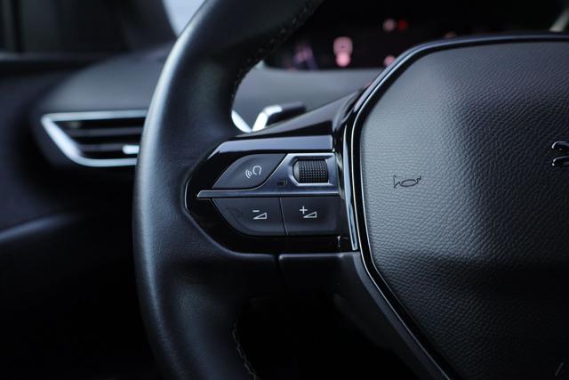 PEUGEOT 5008 usata, con Sensore di pioggia