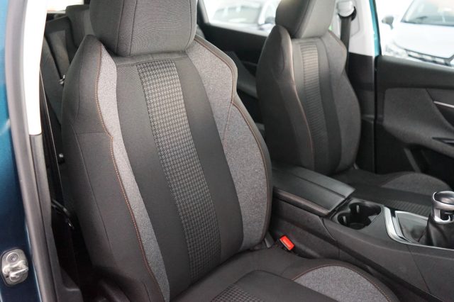 PEUGEOT 5008 usata 8