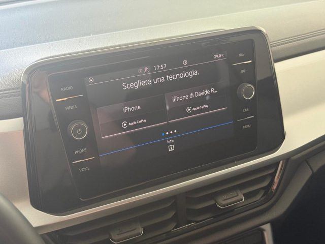 VOLKSWAGEN T-Roc usata, con Sedile posteriore sdoppiato
