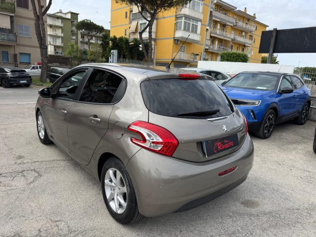 PEUGEOT 208 usata, con Alzacristalli elettrici
