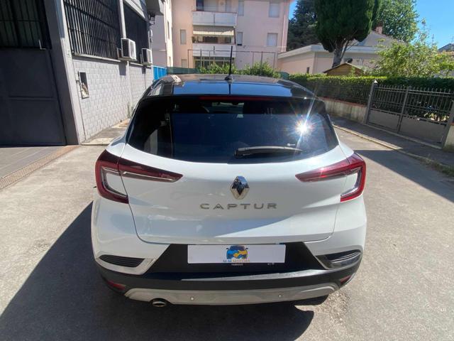 RENAULT Captur usata 4
