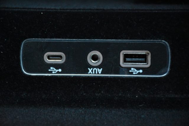 ALFA ROMEO Stelvio usata, con USB