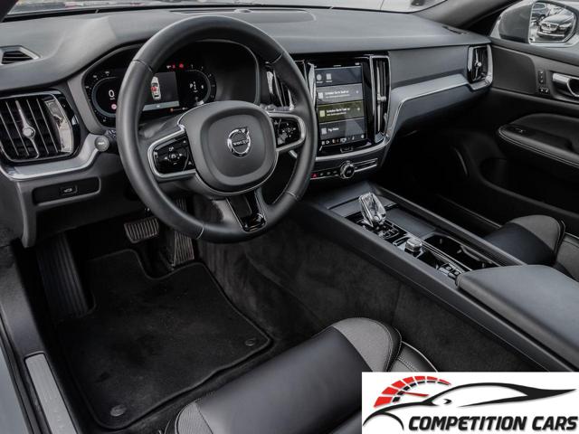 VOLVO V60 Cross Country usata, con Autoradio