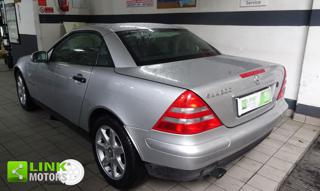 MERCEDES-BENZ SLK 200 usata, con Alzacristalli elettrici