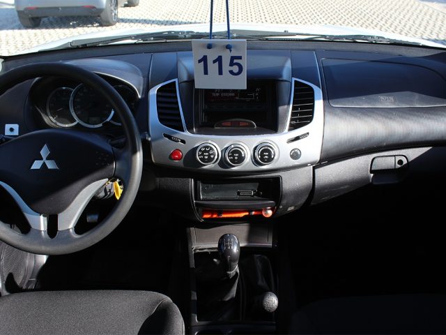 MITSUBISHI L200 usata, con Airbag testa