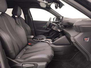 PEUGEOT 2008 usata, con Isofix