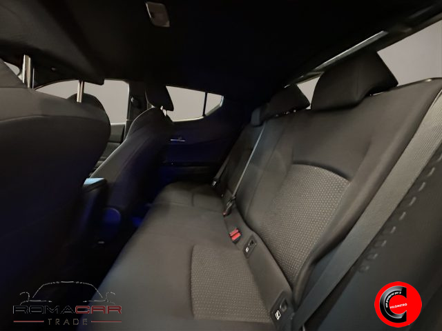 TOYOTA C-HR usata, con Vivavoce
