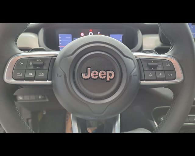 JEEP Avenger usata, con Autoradio digitale