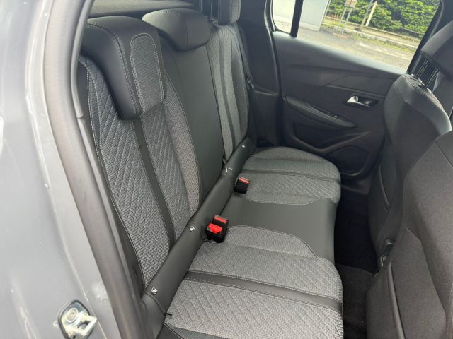 PEUGEOT 208 usata, con Airbag testa
