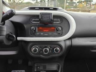 RENAULT Twingo usata 8