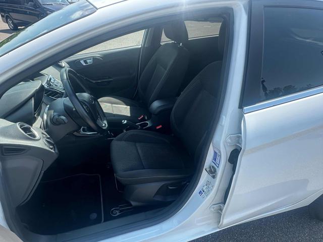 FORD Fiesta usata, con Servosterzo