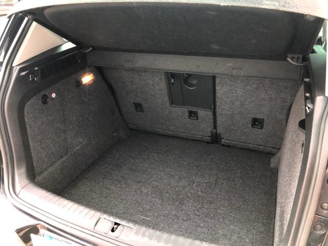 VOLKSWAGEN Tiguan usata, con Climatizzatore