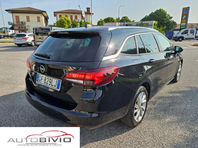 OPEL Astra usata, con Cerchi in lega
