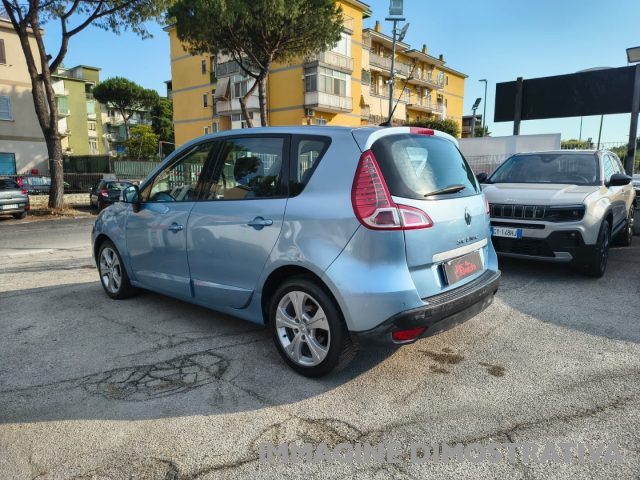 RENAULT Scenic usata, con Alzacristalli elettrici