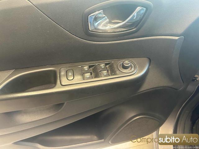 RENAULT Captur usata, con Climatizzatore