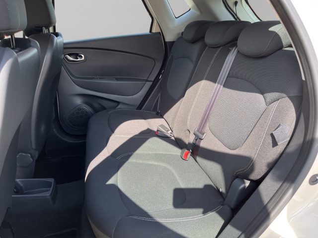 RENAULT Captur usata 7