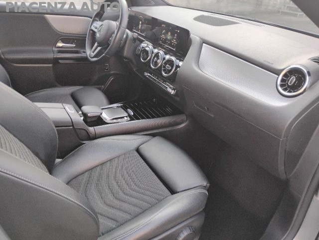 MERCEDES-BENZ GLA 200 usata, con Cruise Control