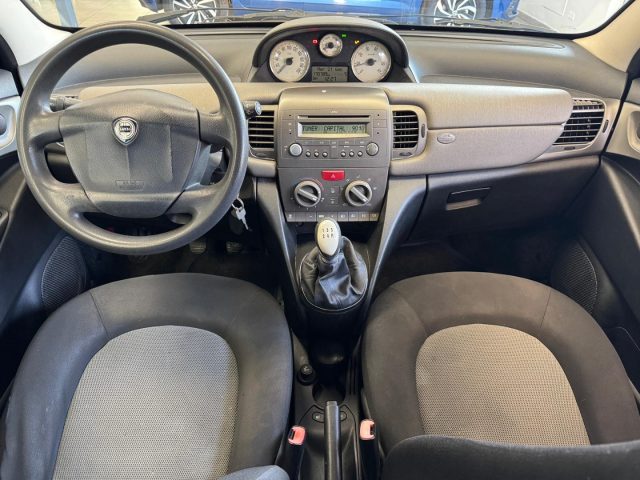 LANCIA Ypsilon usata, con Sedile posteriore sdoppiato
