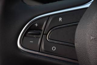 RENAULT Grand Scenic usata, con Touch screen