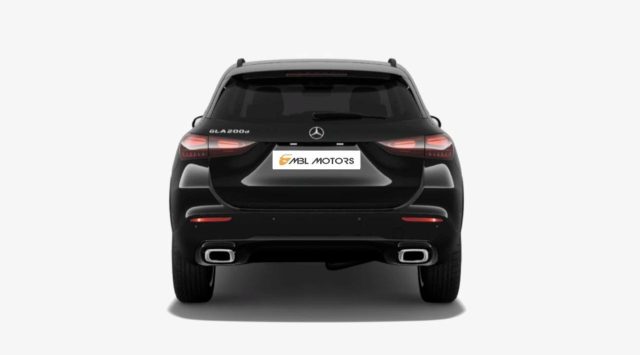 MERCEDES-BENZ GLA 200 usata, con Alzacristalli elettrici