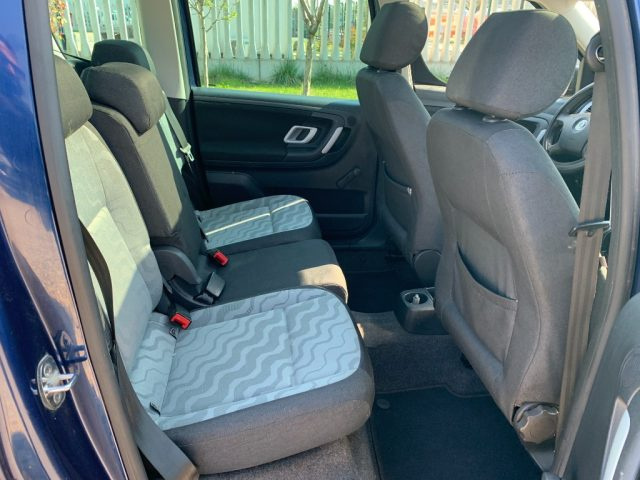 SKODA Roomster usata, con Controllo automatico clima