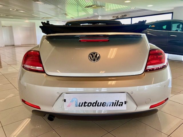 VOLKSWAGEN Maggiolino usata, con Autoradio
