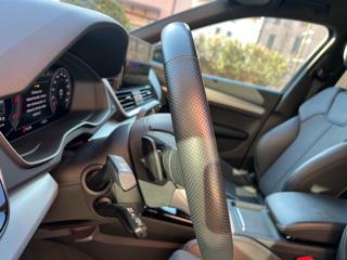 AUDI Q5 usata, con Touch screen