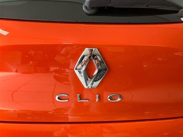 RENAULT Clio usata 26