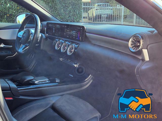 MERCEDES-BENZ CLA 200 usata, con Controllo automatico clima